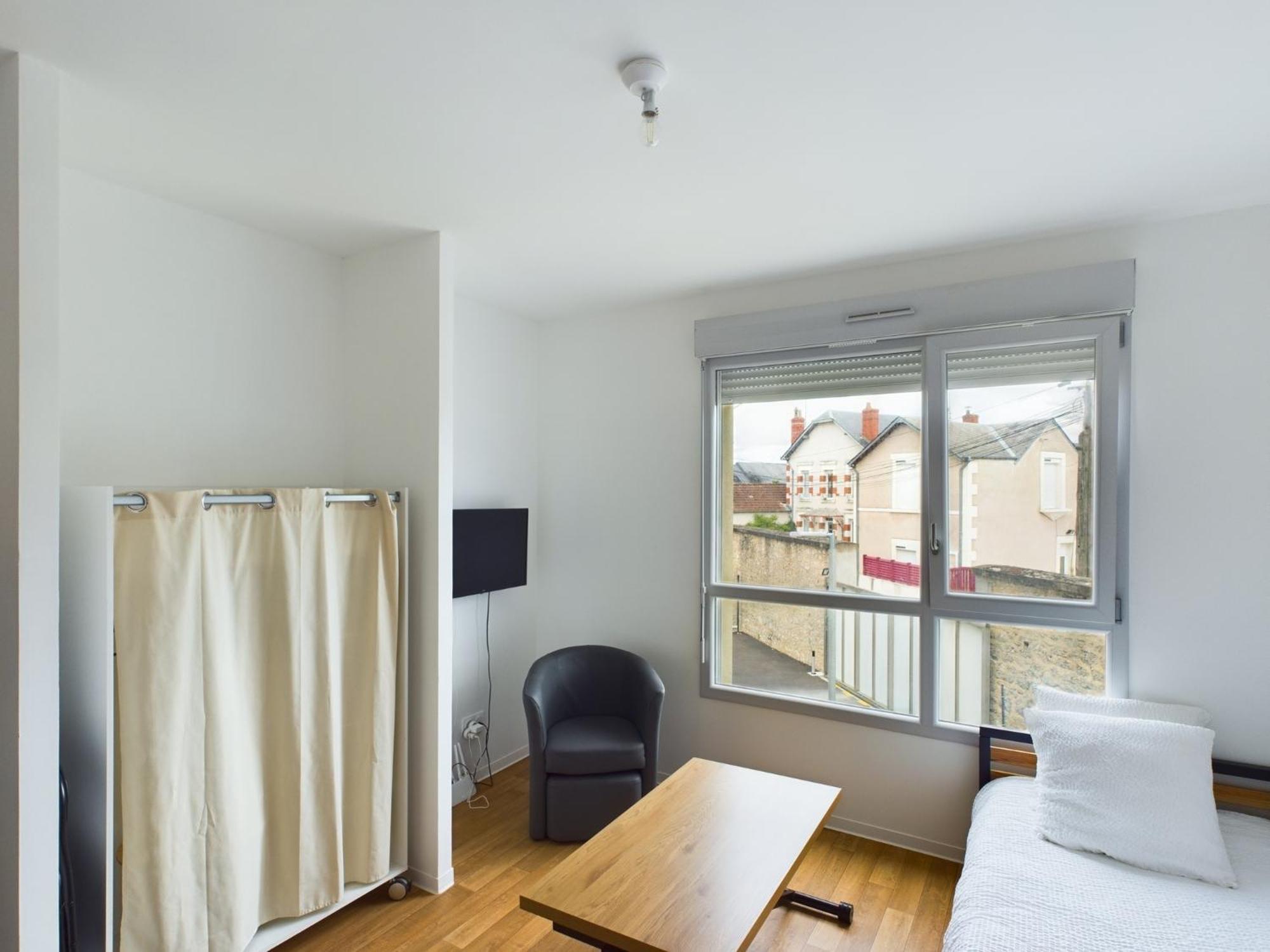 Residence La Pyro Bourges Habitación foto
